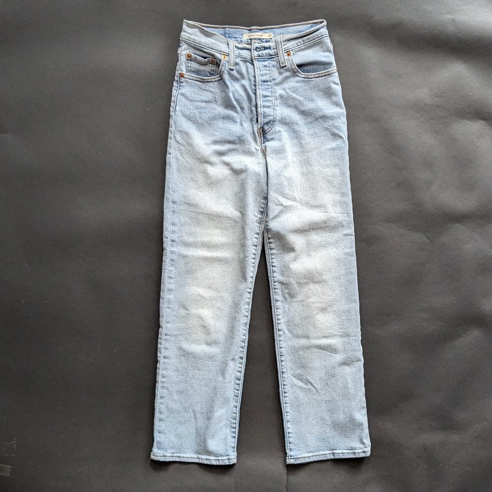 Levi's Ribcage Straight size : W25 L27